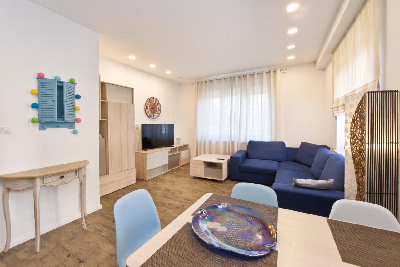 Appartement Kawalerka Refektarska Krr à Gdańsk Extérieur photo